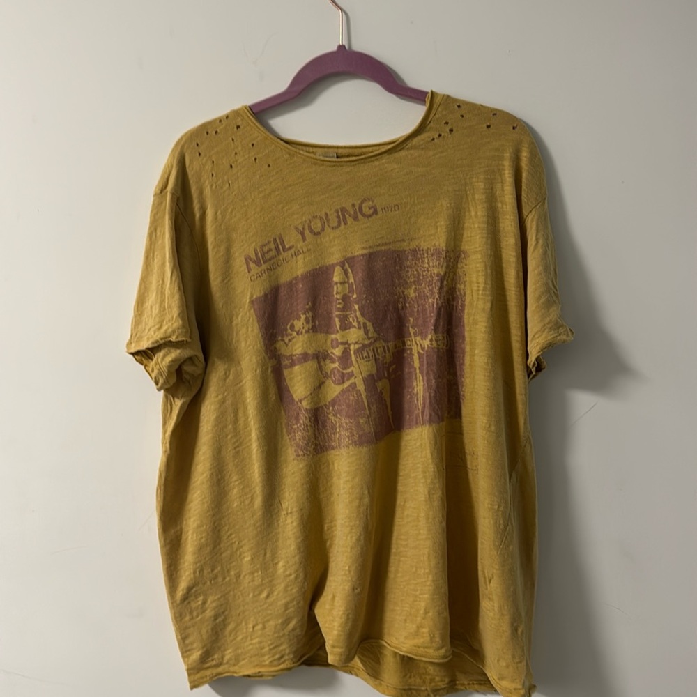 Magnolia Pearl Neil Young Tee